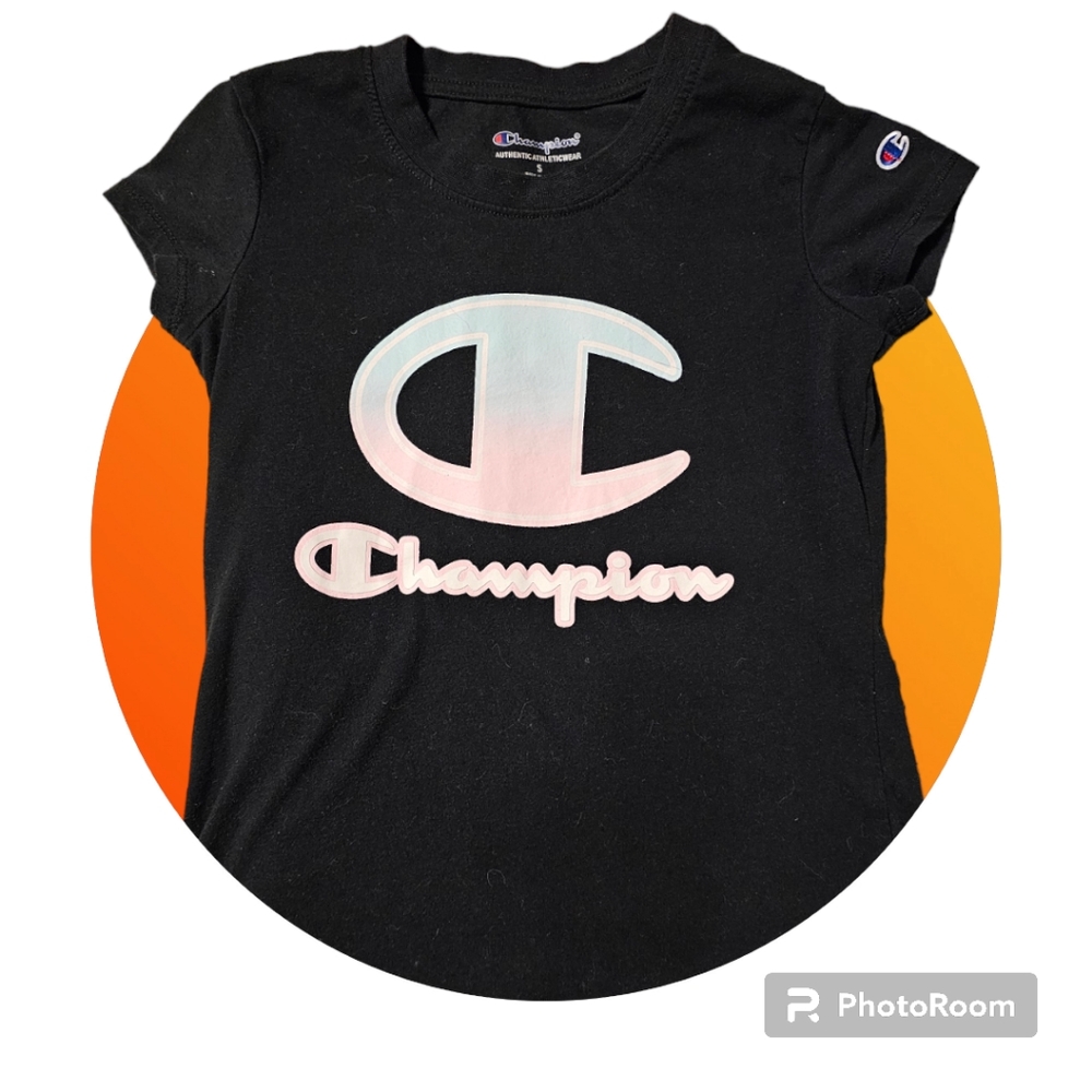 Girls Champion Athletic Wear T-Shirt